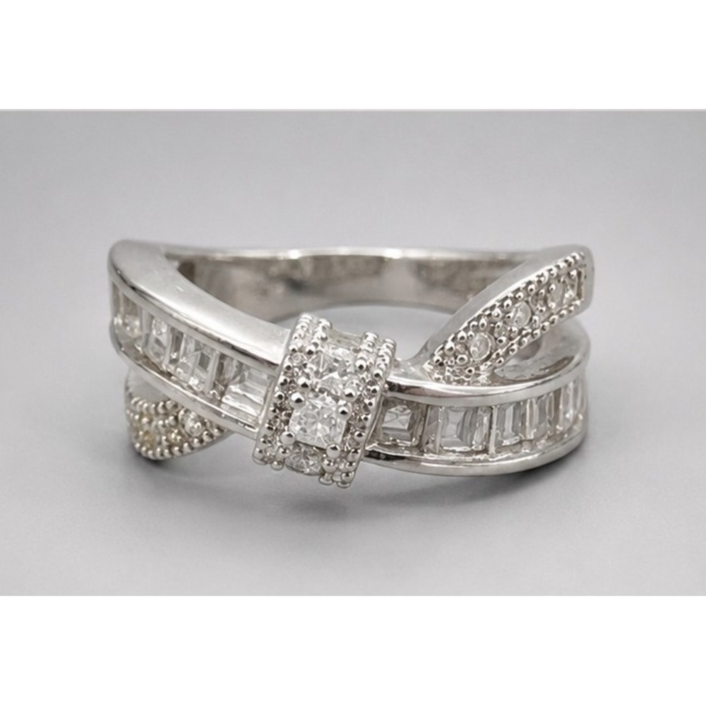 Vintage Clear Ring Criss Cross Rhinestone Sterling Silver Bow Size 7 TN59